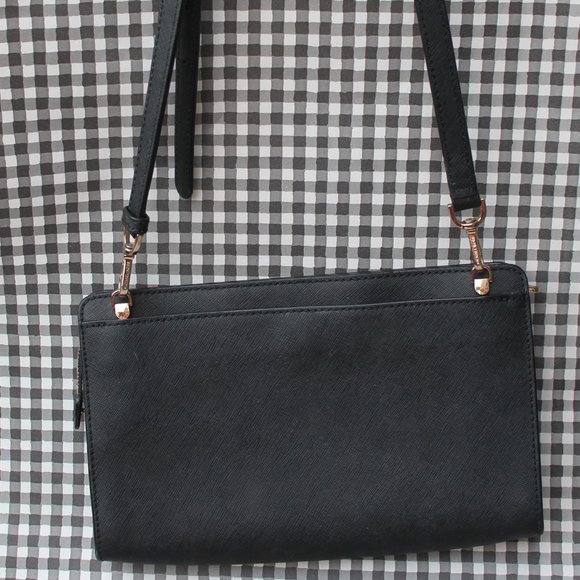 Michael Kors black purse / Jet Set Travel Crossbody - Picture 3 of 11